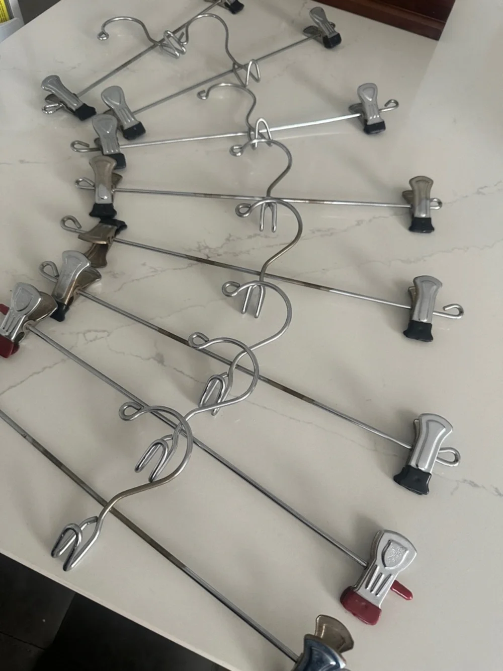 Set of 8 Metal Skirt/Pant Hangers with Clips - Silver - Picture 13 of 13